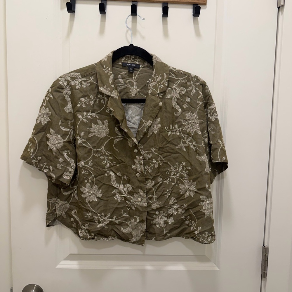 RW&CO. Olive Green Floral Cropped Utility Jacket